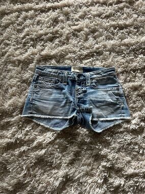 Women’s Light Blue Denim Cutoff Shorts - big star